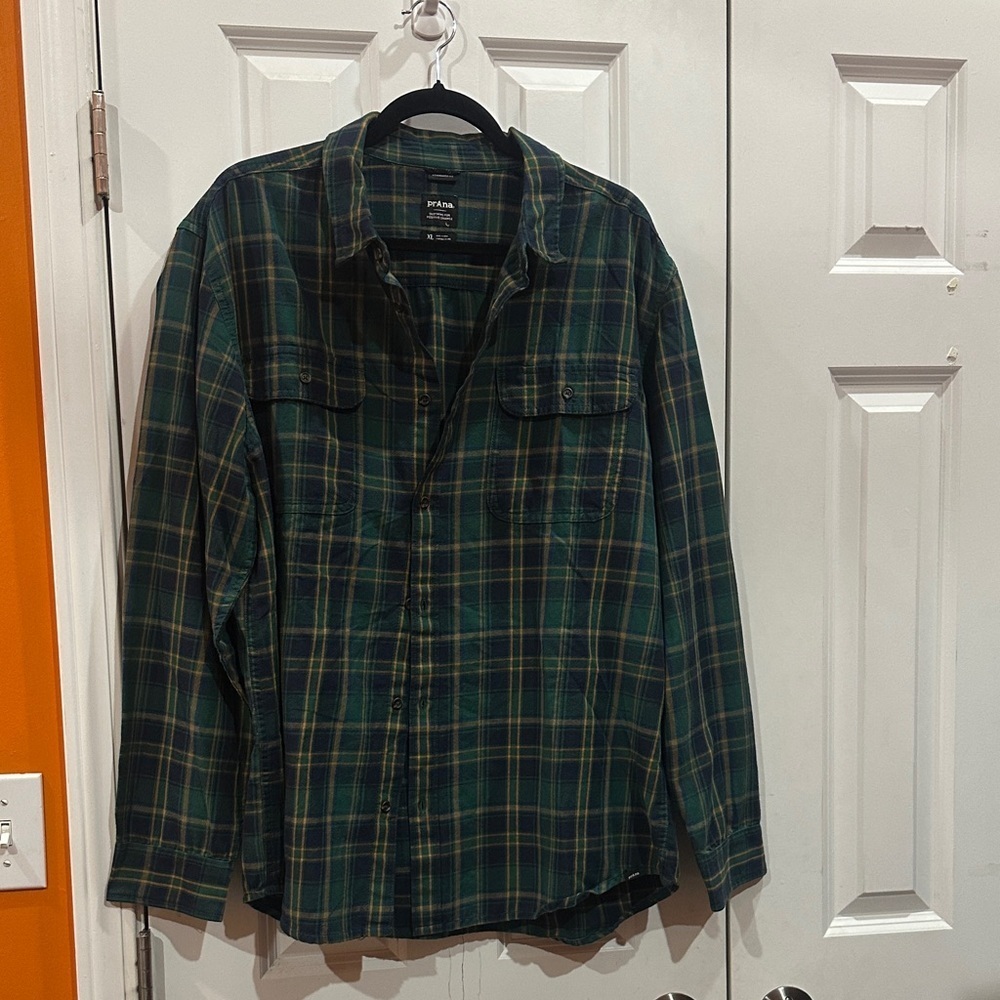 NWOT Prana Green and Blue Plaid Shirt size XL